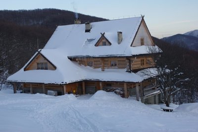 koliba przysłup.jpg